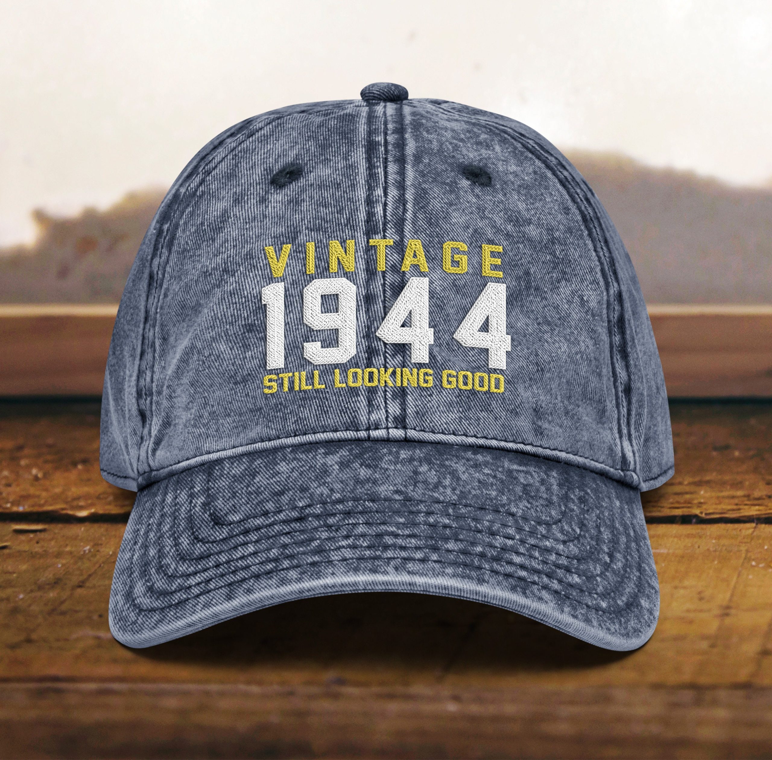 80. Geburtstag Geschenk Bestickte Vintage Mütze Geboren im Jahr 1944 80. geburtstag geschenk bestickte vintage mütze geboren im jahr 1944 5131 scaled