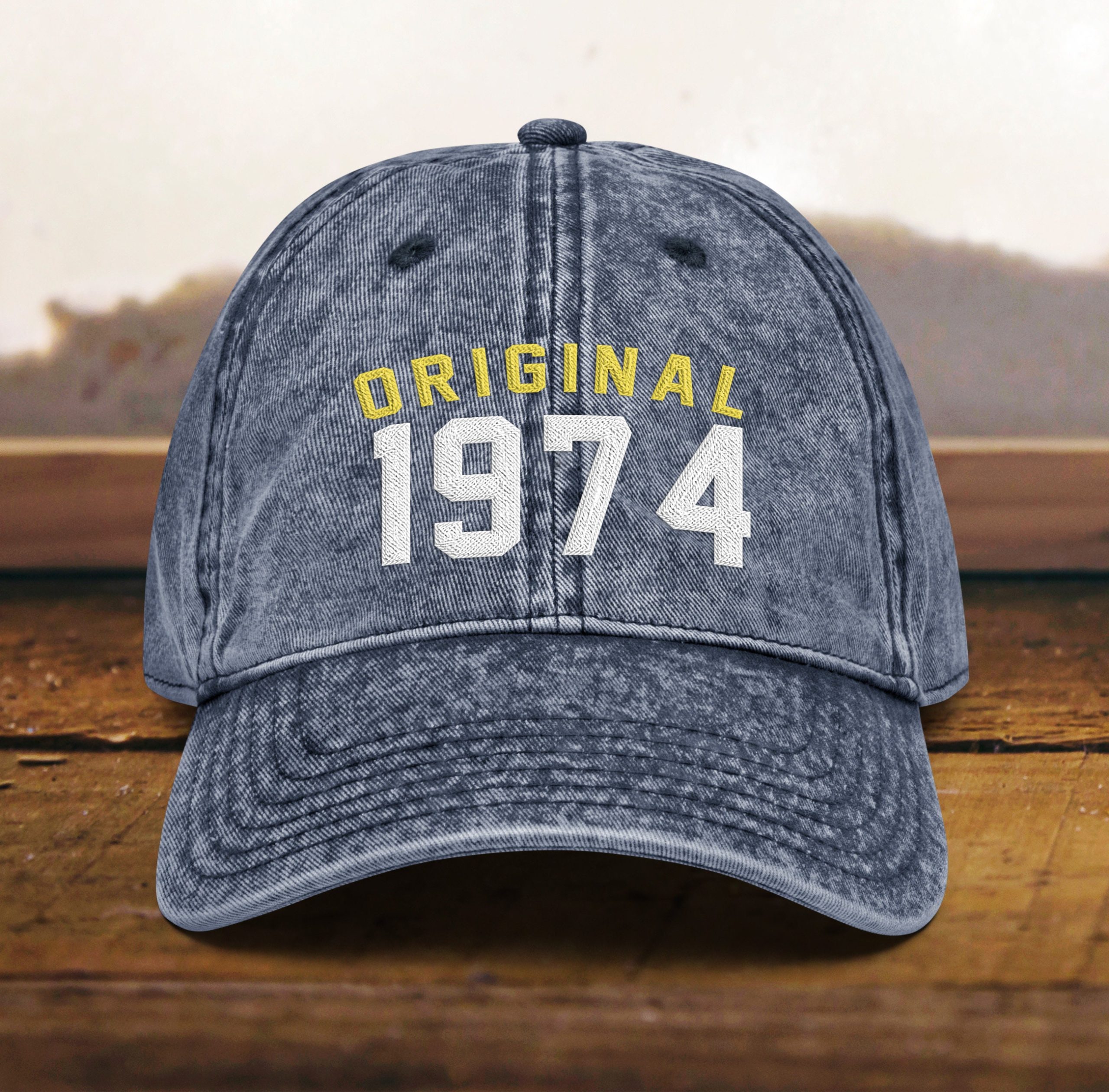 Bestickte Mütze im Vintage Stil zum 50. Geburtstag Geschenk Geboren 1974 bestickte mütze im vintage stil zum 50. geburtstag geschenk geboren 1974 3245 scaled