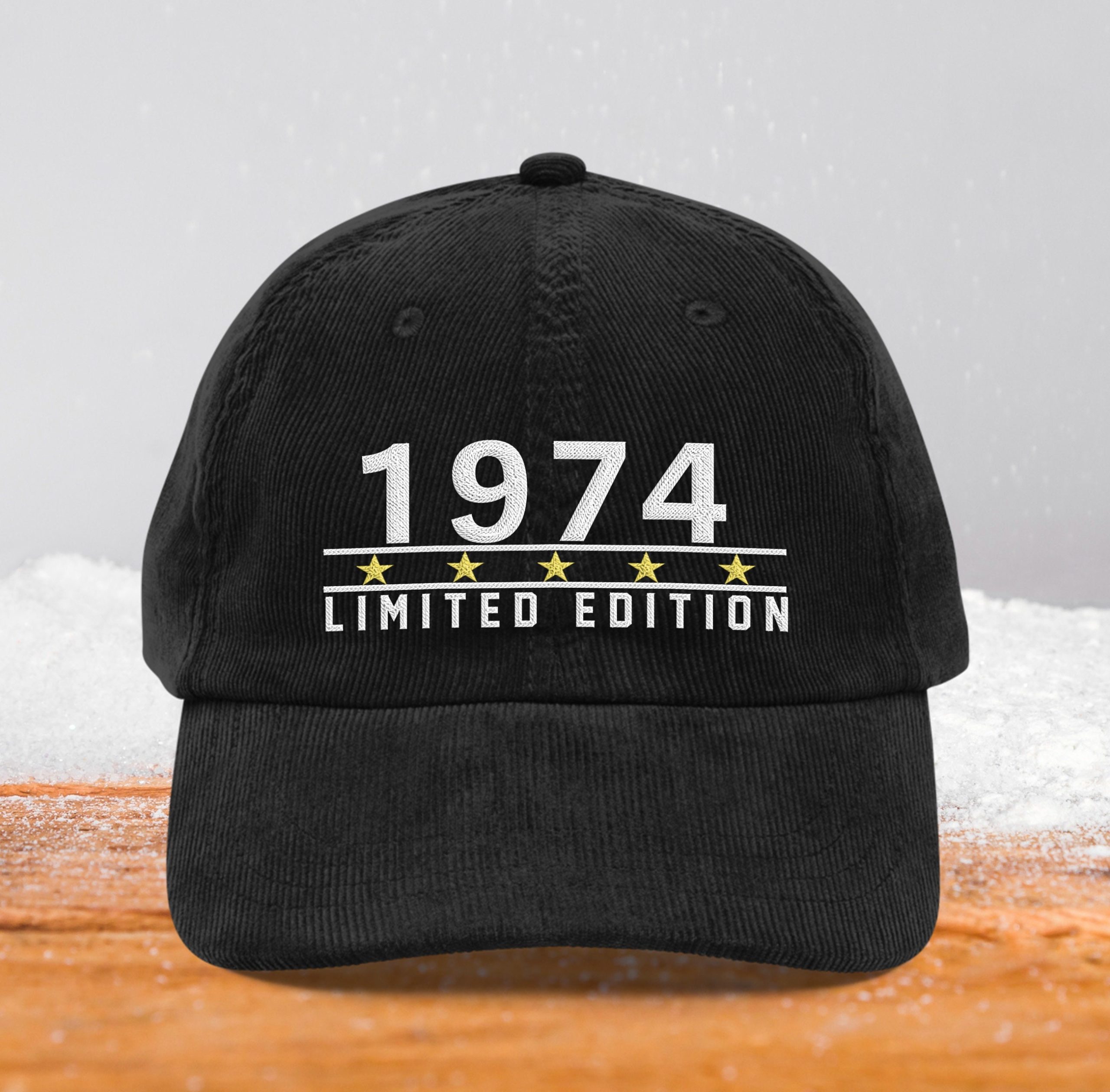 Cordmütze zum 50. Geburtstag Vintage Stil Geboren 1974 cordmütze zum 50. geburtstag vintage stil geboren 1974 7514 scaled