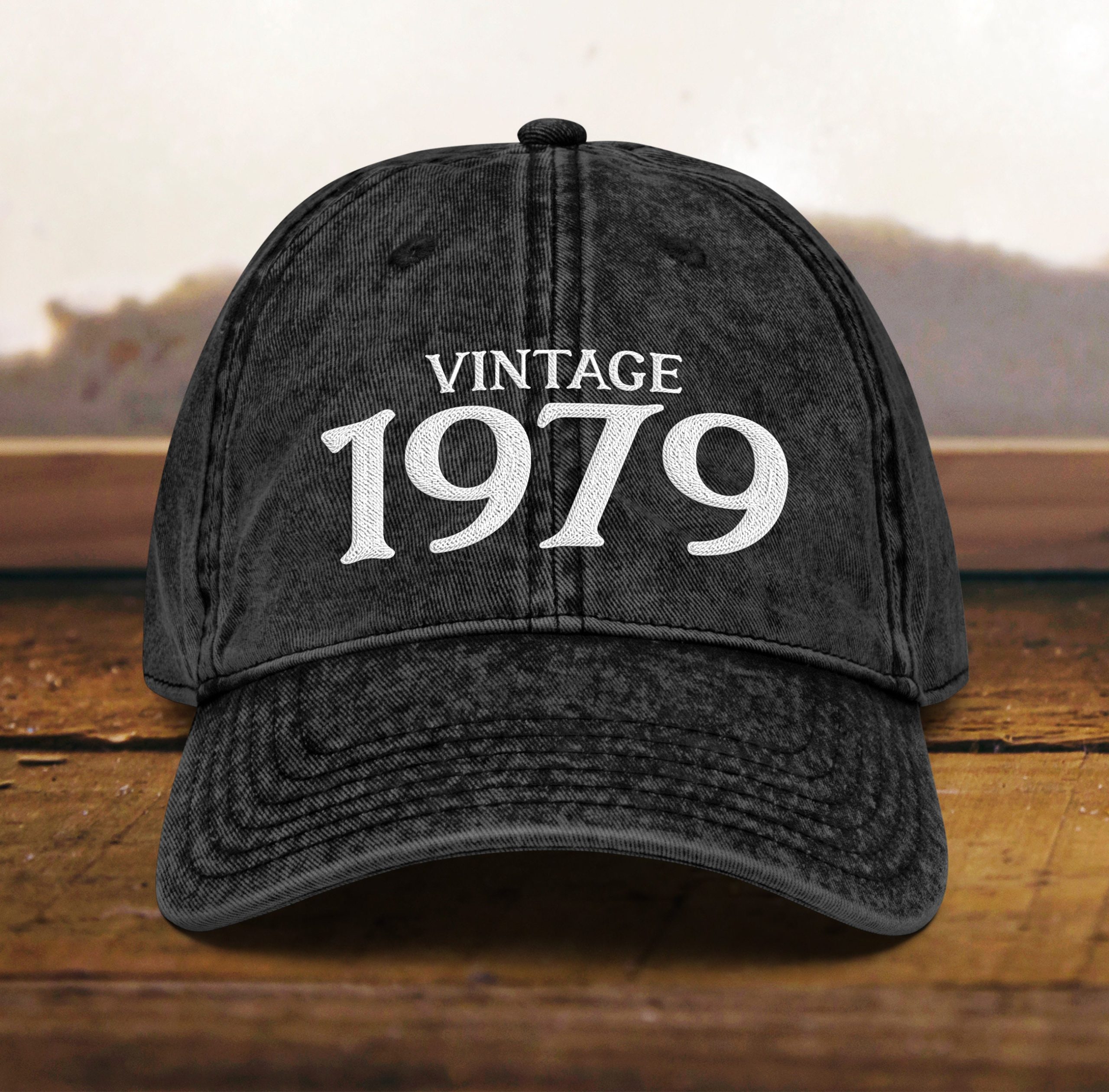 Mütze zum 45. Geburtstag Vintage Stil, bestickt, Papamütze, Geboren 1979, Vintage Baumwoll Twill Kappe, Geschenk zum 45. Geburtstag mütze zum 45. geburtstag vintage stil, bestickt, papamütze, geboren 1979, vintage baumwoll twill kappe, geschenk zum 45. geburtstag 5751 scaled