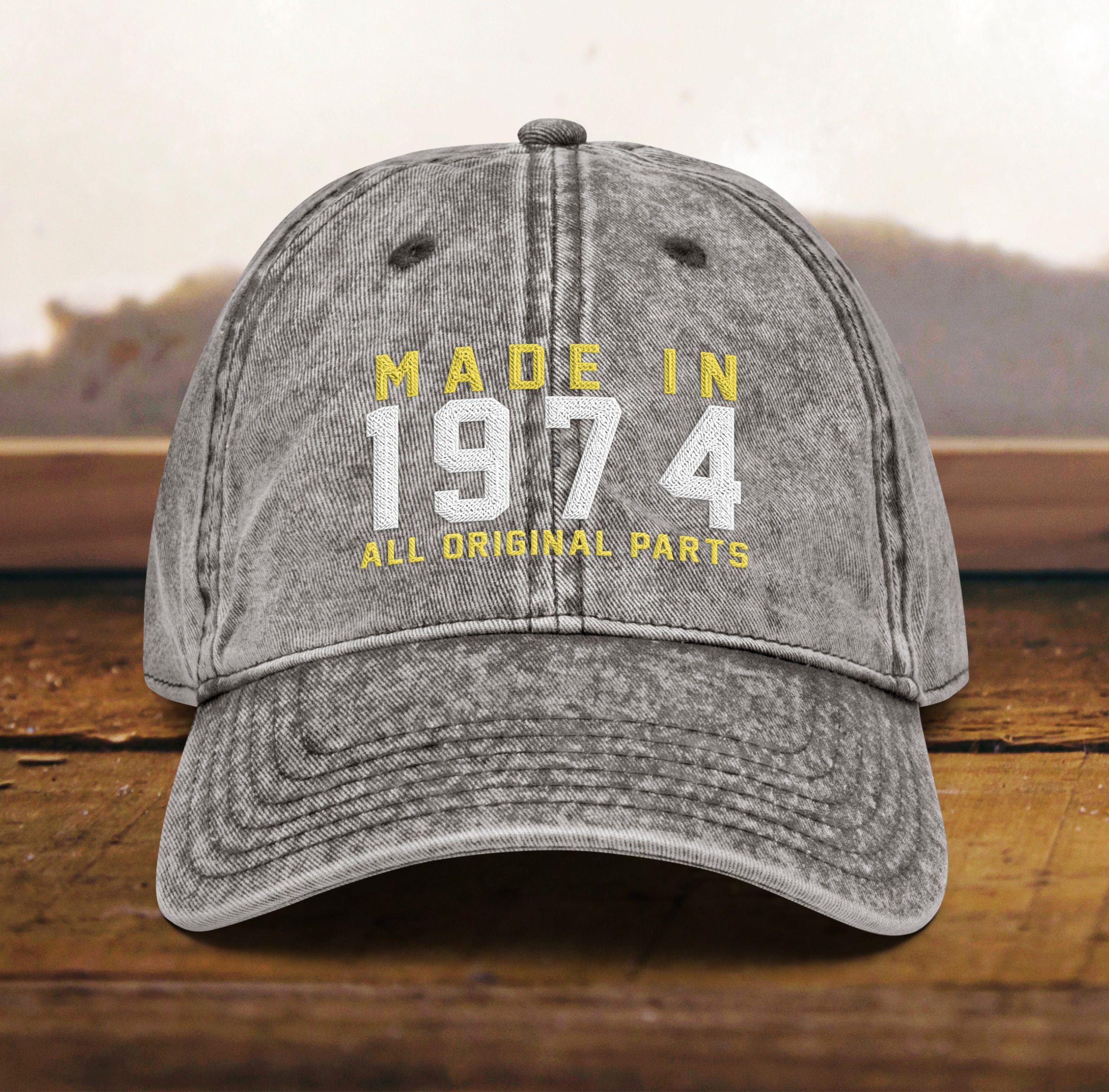 mütze zum 50. geburtstag bestickte vintage mütze, geboren 1974, baumwoll twill kappe 2582 scaled