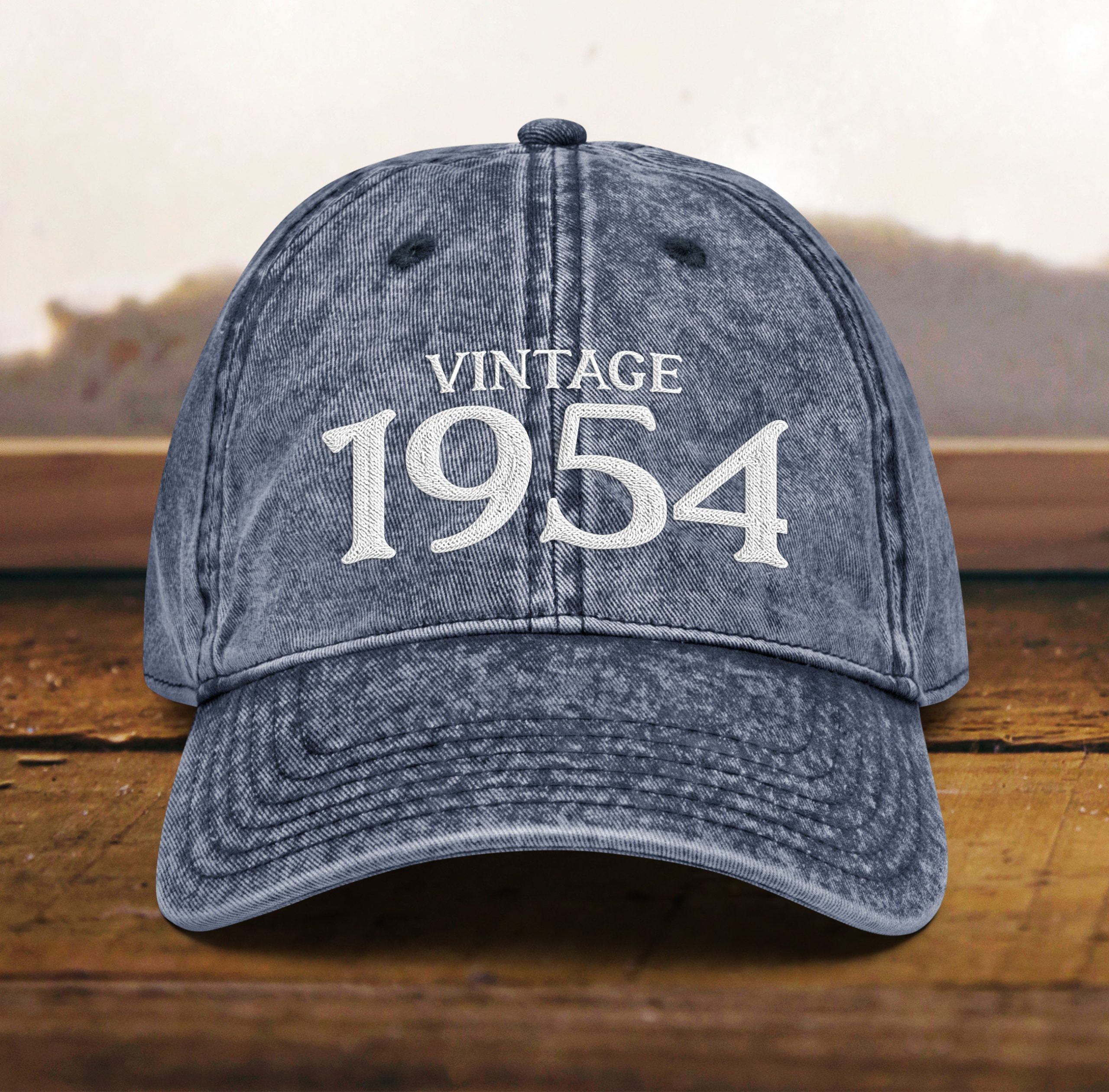 Mütze zum 70. Geburtstag Vintage Stil, bestickt, Papamütze, Geboren 1954, Vintage Kappe aus Baumwoll twill, Geschenk zum 70. Geburtstag mütze zum 70. geburtstag vintage stil, bestickt, papamütze, geboren 1954, vintage kappe aus baumwoll twill, geschenk zum 70. geburtstag 7605 scaled