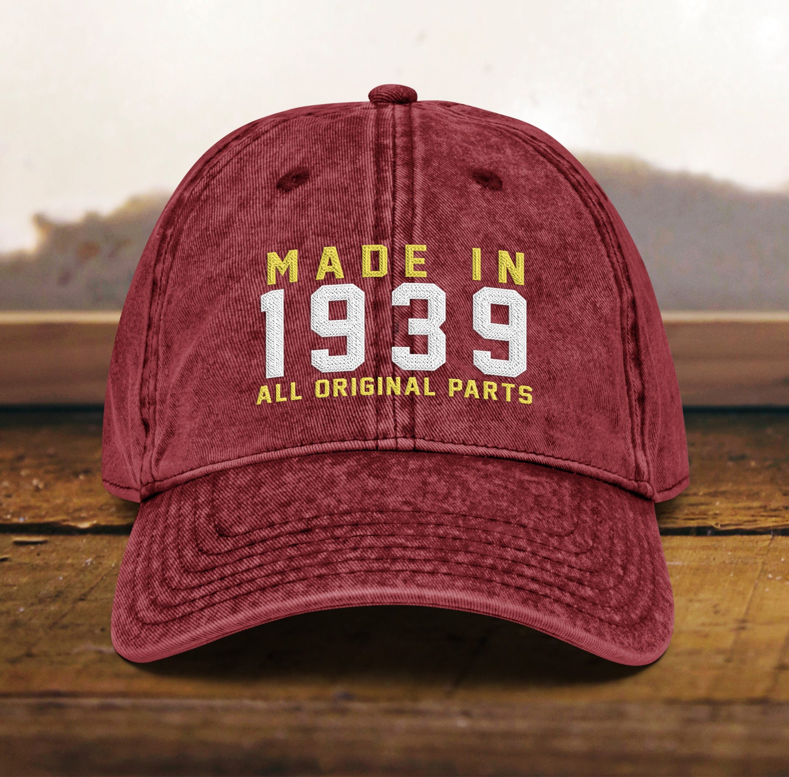 Mütze zum 85. Geburtstag Vintage Stil, bestickt, Geboren 1939, Baumwoll Twill Kappe mütze zum 85. geburtstag vintage stil, bestickt, geboren 1939, baumwoll twill kappe 7653 scaled