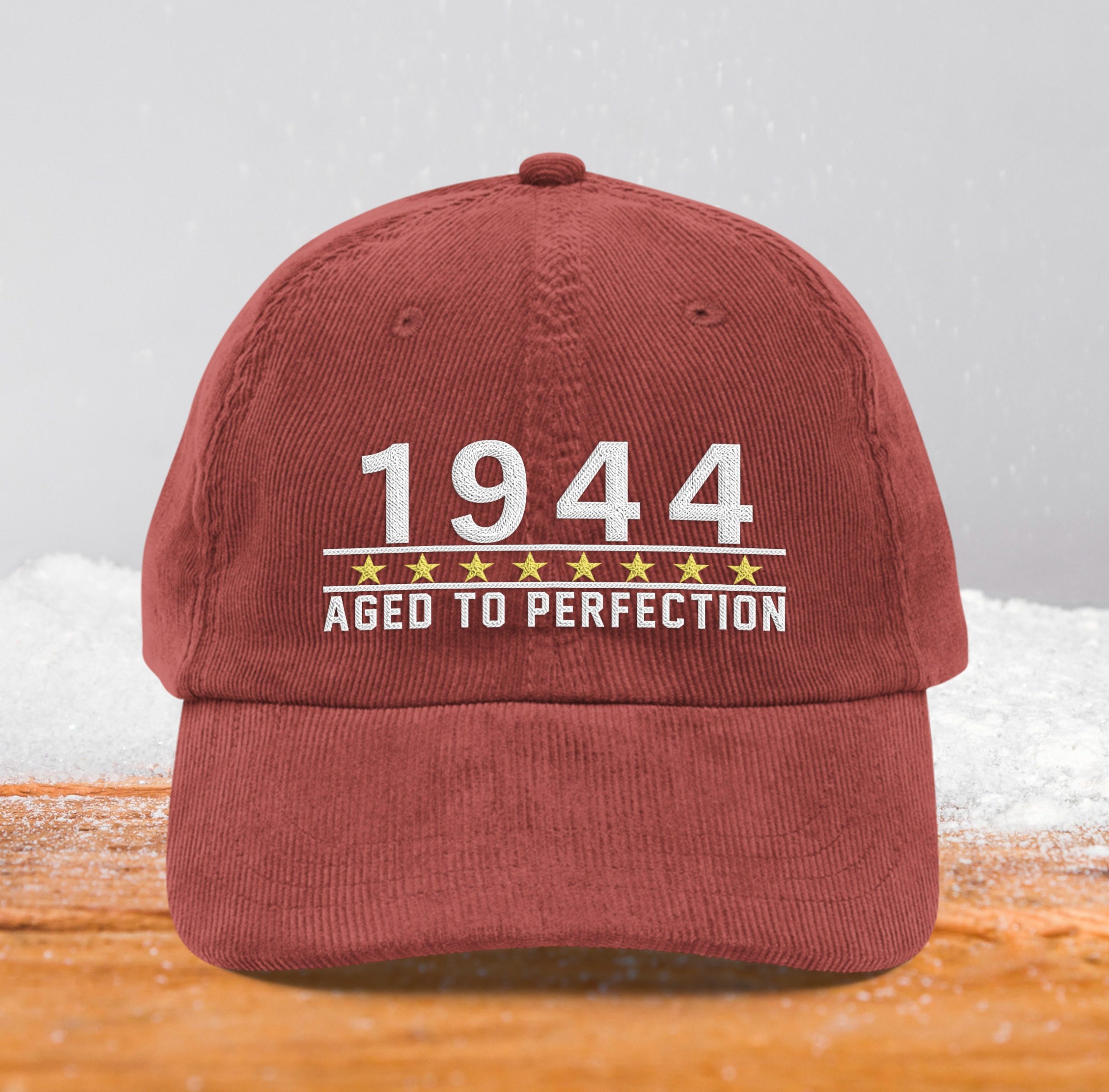 Papamütze aus Cord zum 80. Geburtstag Vintage Design Jahrgang 1944 papamütze aus cord zum 80. geburtstag vintage design jahrgang 1944 3859 scaled