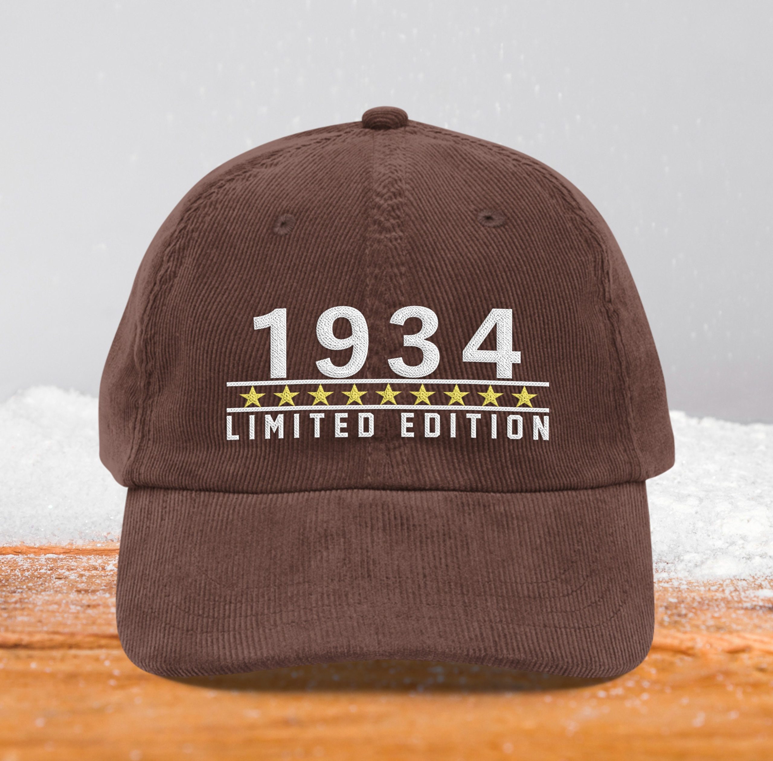 papamütze aus cord zum 90. geburtstag vintage design geboren im jahr 1934 2517 scaled