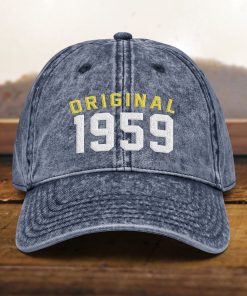 Party Geschenk zum 65. Geburtstag Bestickte Mütze im Vintage Stil für den 65. Geburtstag, Geboren 1959, Baumwoll Twill Kappe party geschenk zum 65. geburtstag bestickte mütze im vintage stil für den 65. geburtstag, geboren 1959, baumwoll twill kappe 7902 scaled