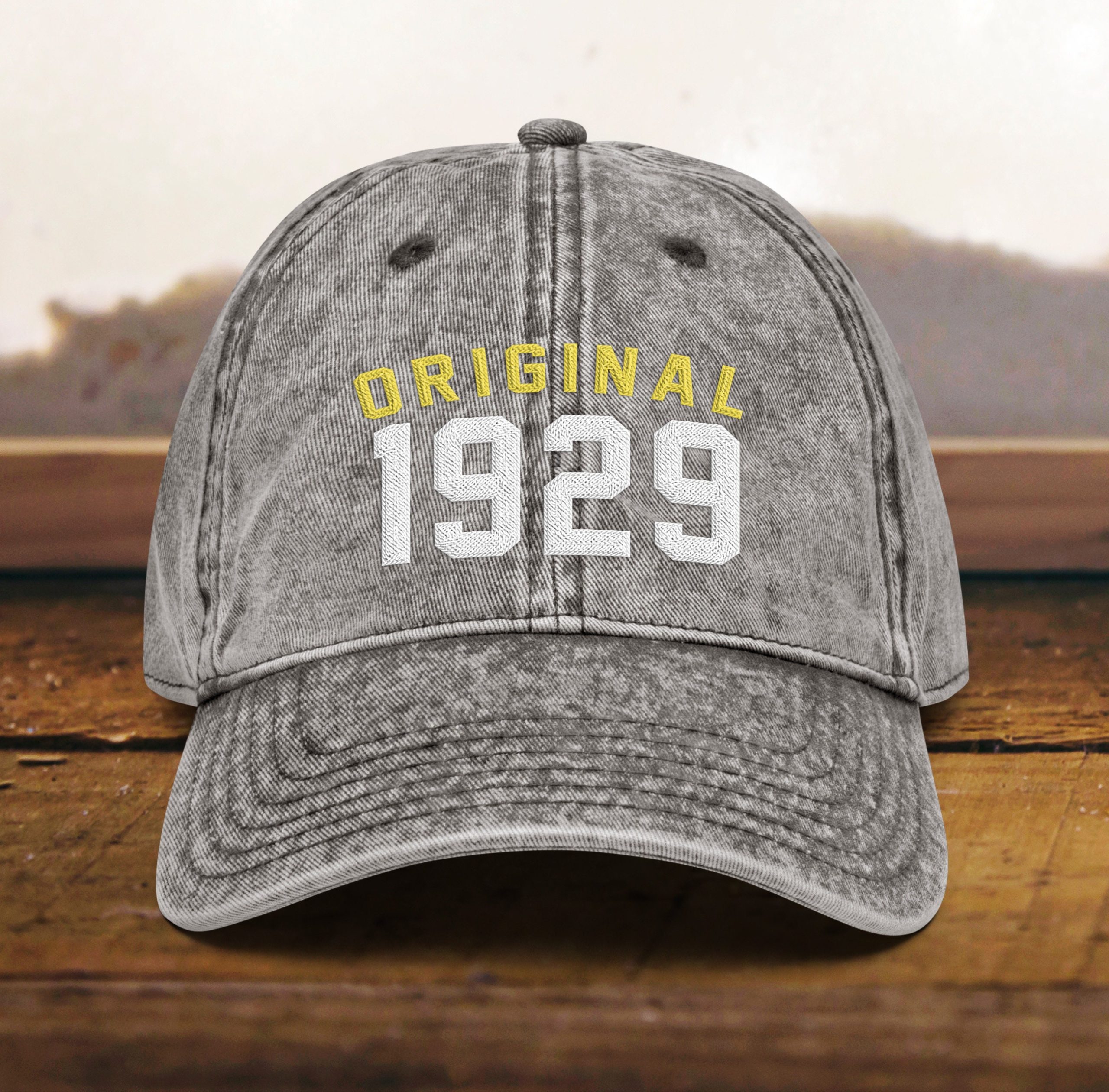 Party Geschenk zum 95. Geburtstag Bestickte Mütze im Vintage Stil Geboren im Jahr 1929 party geschenk zum 95. geburtstag bestickte mütze im vintage stil geboren im jahr 1929 6873 scaled